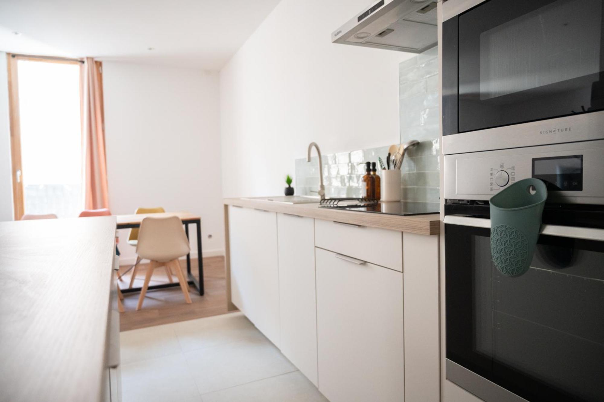 Lou Cabanot - Appartement Lumineux 3 Chambres - Parking Gratuit 베지에 외부 사진